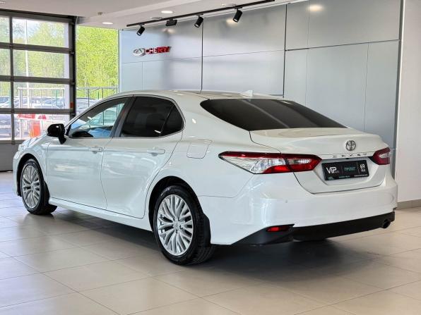 Toyota Camry VIII (XV70) с пробегом 2019 года, цена 2 417 000 рублей, 115678 км, седан, Автокод Объявления