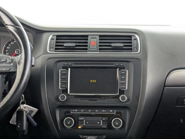 Volkswagen Jetta VI с пробегом 2012 года, цена 950 000 рублей, 184382 км, седан, Автокод Объявления