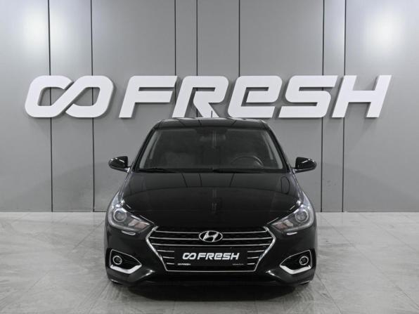 Hyundai Solaris II с пробегом 2019 года, цена 1 389 000 рублей, 162616 км, седан, Автокод Объявления
