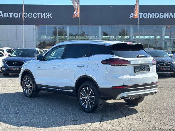 Geely Atlas Pro с пробегом 2023 года, цена 2 109 000 рублей, 36199 км, внедорожник, Автокод Объявления