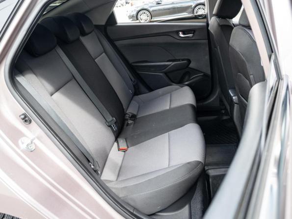Hyundai Solaris II с пробегом 2018 года, цена 1 535 000 рублей, 91165 км, седан, Автокод Объявления