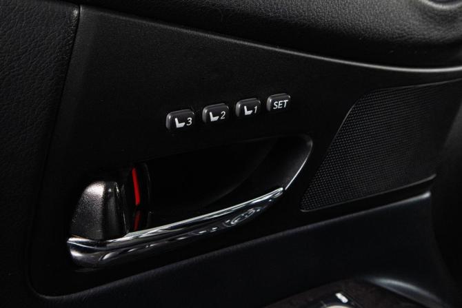 Lexus RX III Рестайлинг с пробегом 2013 года, цена 2 689 000 рублей, 235900 км, внедорожник, Автокод Объявления