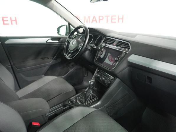Volkswagen Tiguan II с пробегом 2018 года, цена 2 567 000 рублей, 128031 км, внедорожник, Автокод Объявления