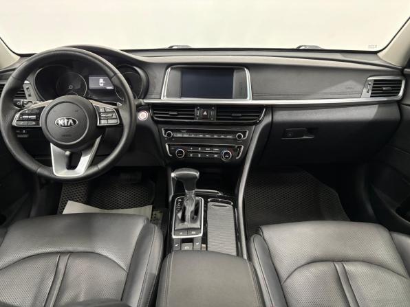 Kia Optima IV Рестайлинг с пробегом 2018 года, цена 2 060 000 рублей, 138736 км, седан, Автокод Объявления