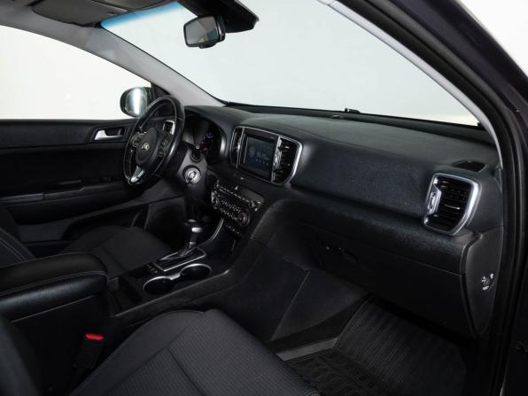 Kia Sportage IV с пробегом 2018 года, цена 2 205 000 рублей, 136500 км, внедорожник, Автокод Объявления