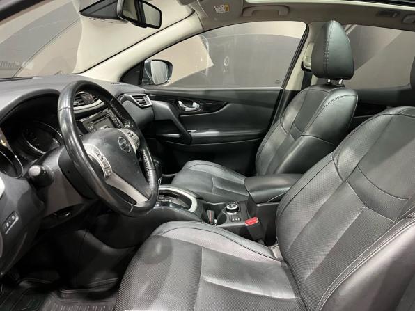 Nissan Qashqai II с пробегом 2015 года, цена 1 744 000 рублей, 128420 км, внедорожник, Автокод Объявления