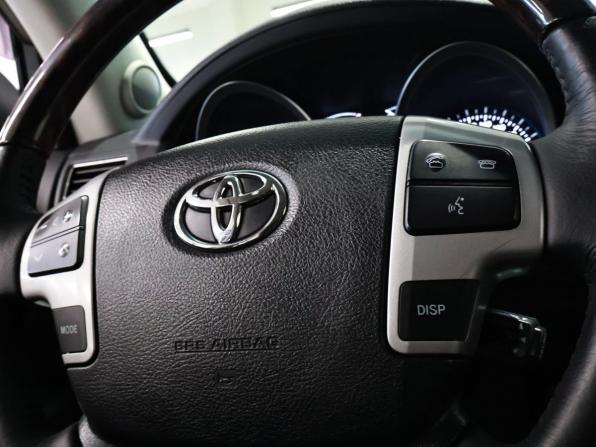Toyota Land Cruiser 200 Series Рестайлинг 2 с пробегом 2015 года, цена 4 150 000 рублей, 258311 км, внедорожник, Автокод Объявления