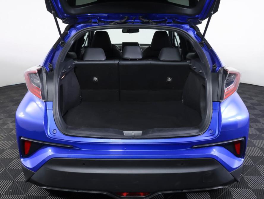Toyota C-HR I Москва  - изображение 10