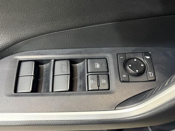 Toyota RAV4 V (XA50) с пробегом 2021 года, цена 3 000 000 рублей, 96780 км, внедорожник, Автокод Объявления