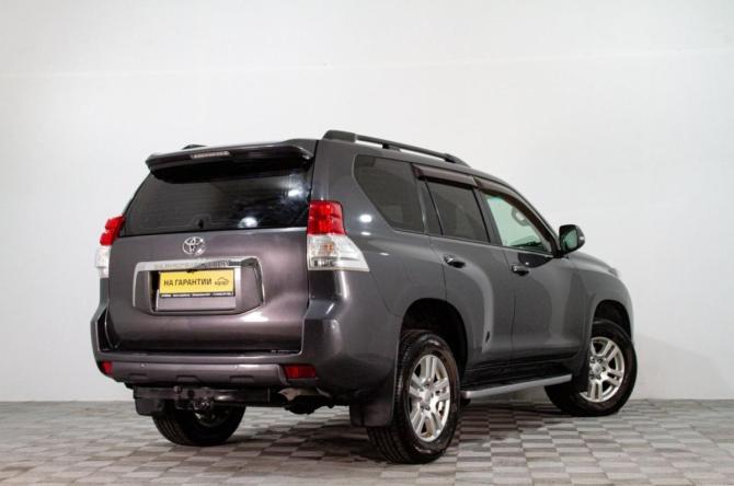 Toyota Land Cruiser Prado 150 Series с пробегом 2013 года, цена 2 999 000 рублей, 282000 км, внедорожник, Автокод Объявления