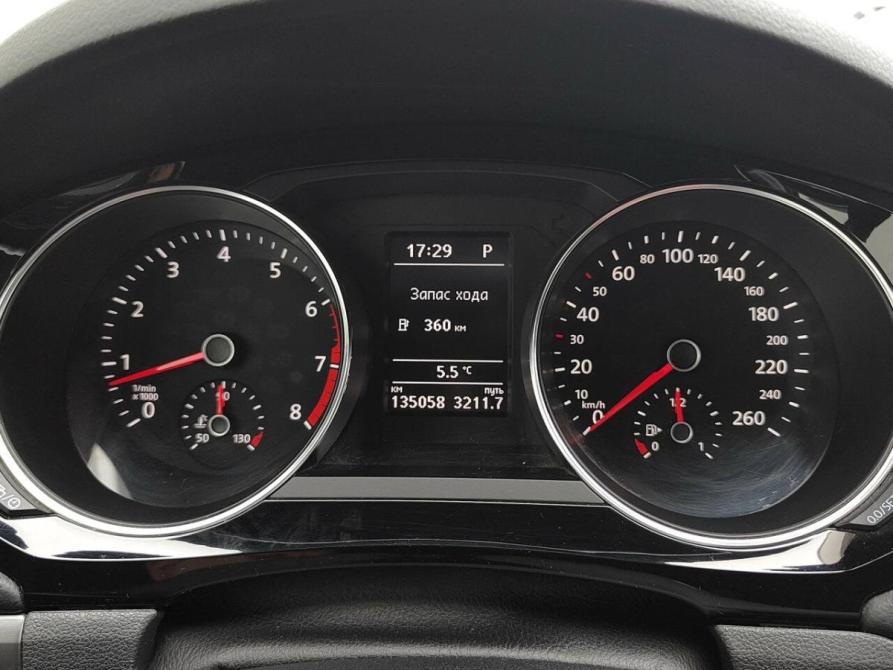Volkswagen Jetta VI Рестайлинг Санкт-Петербург  - изображение 11