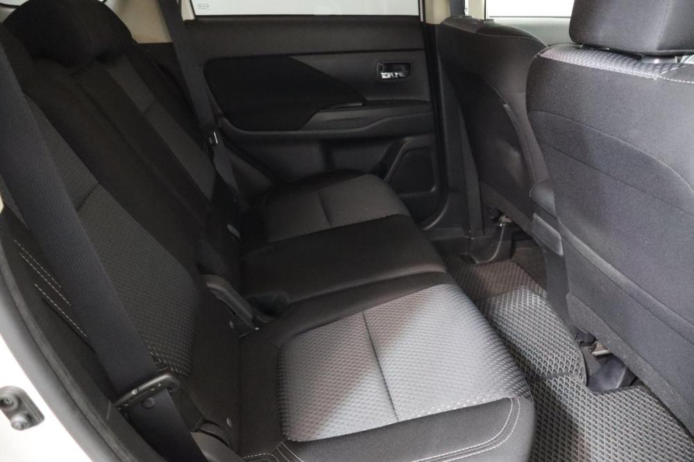Mitsubishi Outlander III Рестайлинг 3 Санкт-Петербург  - изображение 12