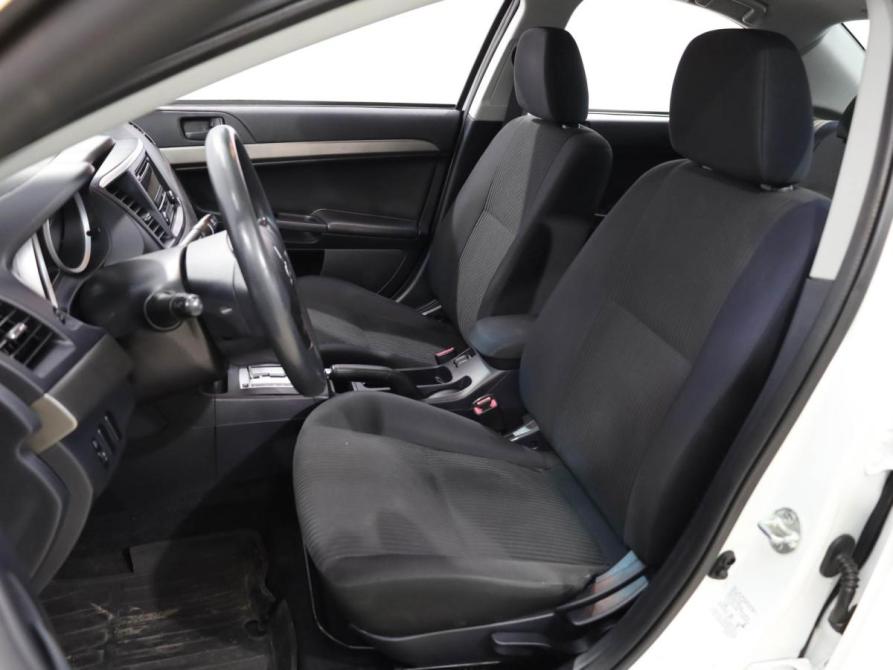 Mitsubishi Lancer X Рестайлинг Ростов-на-Дону  - изображение 10