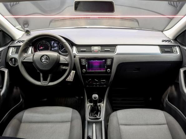 Skoda Rapid I Рестайлинг с пробегом 2018 года, цена 800 000 рублей, 194456 км, лифтбек, Автокод Объявления
