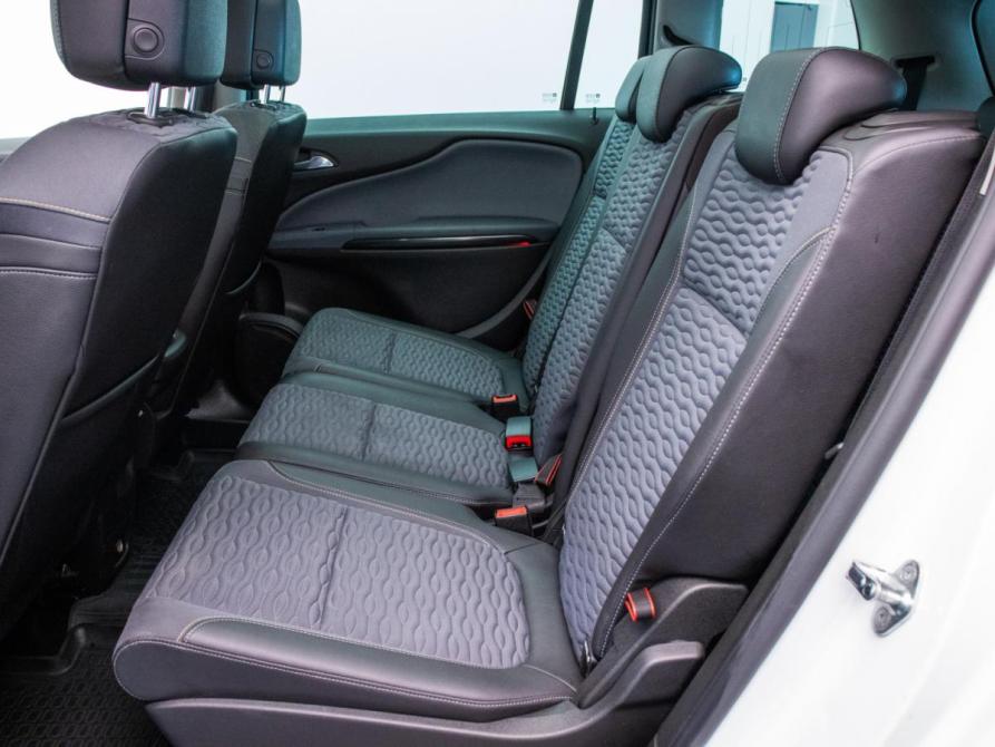 Opel Zafira C Москва  - изображение 12