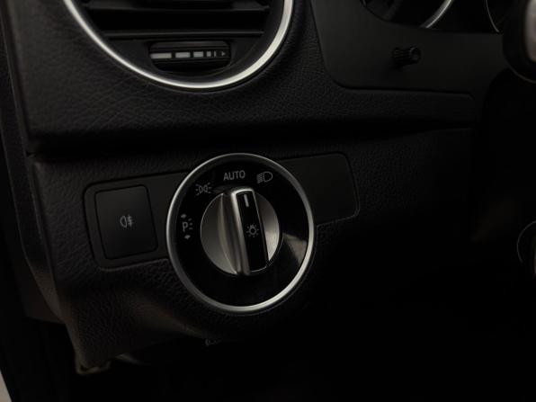 Mercedes-Benz C-Класс III (W204) Рестайлинг с пробегом 2013 года, цена 1 369 900 рублей, 170000 км, седан, Автокод Объявления
