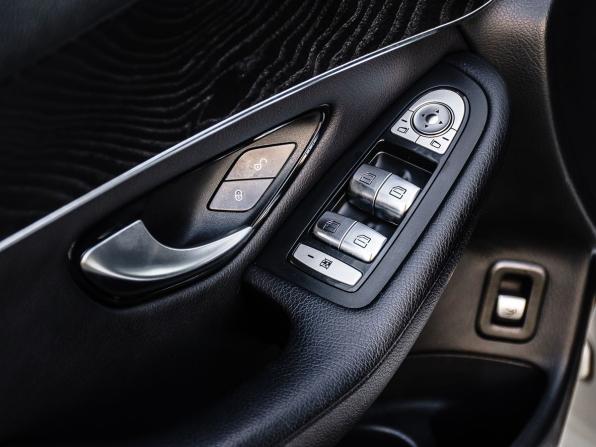 Mercedes-Benz GLC I (X253) с пробегом 2015 года, цена 2 640 000 рублей, 177757 км, внедорожник, Автокод Объявления