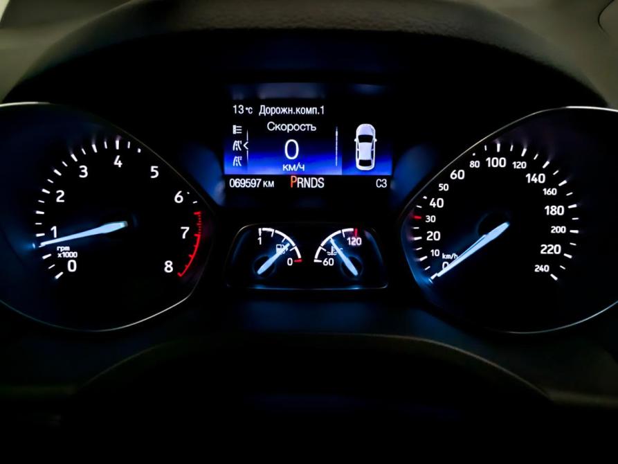 Ford Kuga II Рестайлинг Химки  - изображение 13