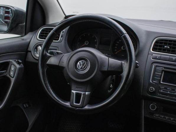 Volkswagen Polo V с пробегом 2012 года, цена 690 000 рублей, 156434 км, седан, Автокод Объявления