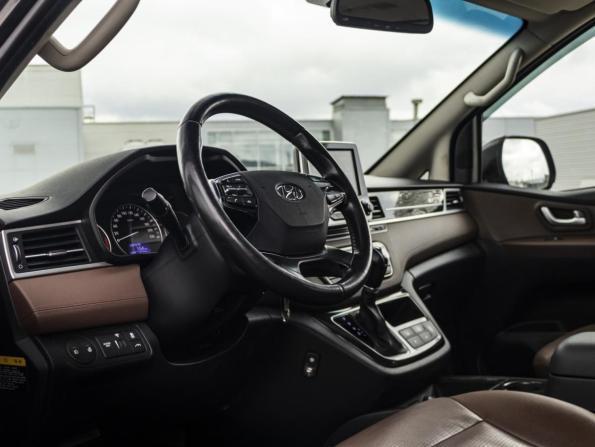 Hyundai Grand Starex I Рестайлинг 2 с пробегом 2018 года, цена 3 780 000 рублей, 82235 км, минивэн, Автокод Объявления