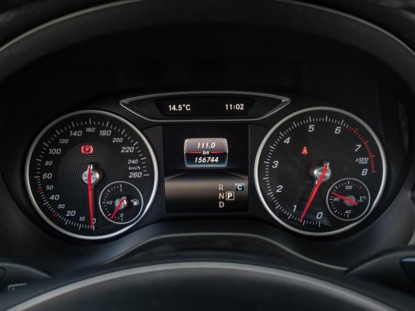 Mercedes-Benz GLA I (X156) Рестайлинг с пробегом 2018 года, цена 1 600 000 рублей, 156744 км, внедорожник, Автокод Объявления