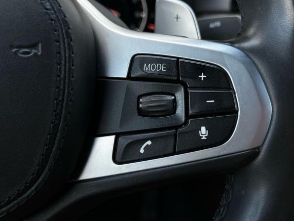 BMW 5 серии VII (G30/G31/G38) с пробегом 2019 года, цена 3 990 000 рублей, 98059 км, седан, Автокод Объявления