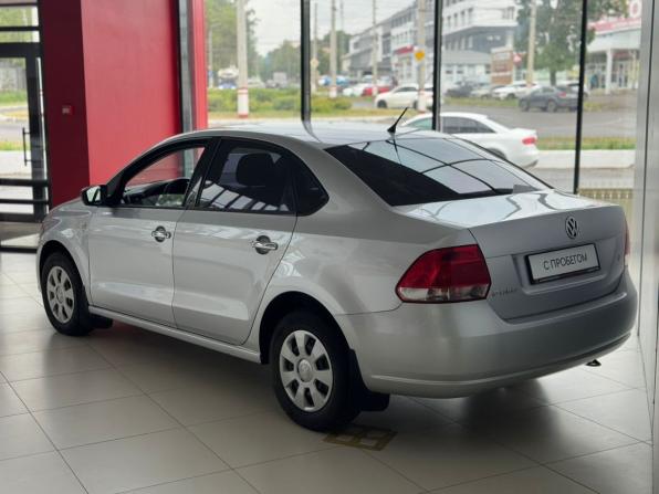 Volkswagen Polo V с пробегом 2010 года, цена 580 000 рублей, 121200 км, седан, Автокод Объявления