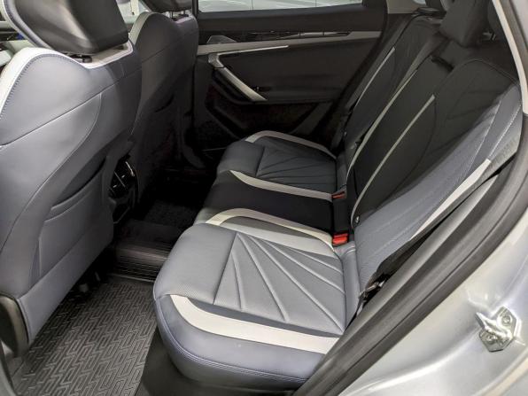 Geely Atlas II с пробегом 2024 года, цена 2 990 000 рублей, 25776 км, внедорожник, Автокод Объявления