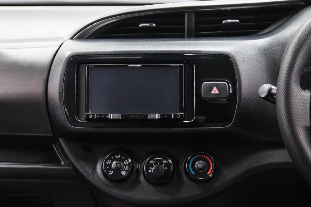 Toyota Vitz III (XP130) Рестайлинг 2 Сургут  - изображение 22