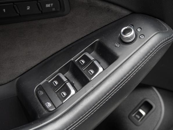 Audi SQ5 I (8R) с пробегом 2015 года, цена 2 490 000 рублей, 221268 км, внедорожник, Автокод Объявления