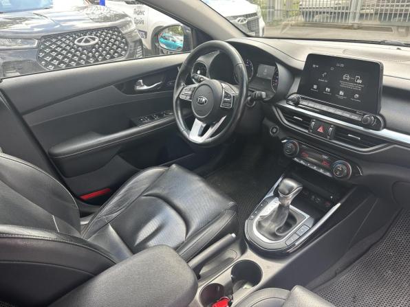 Kia Cerato IV с пробегом 2019 года, цена 1 599 000 рублей, 195986 км, седан, Автокод Объявления