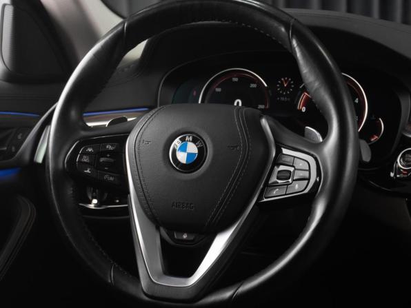 BMW 5 серии VII (G30/G31/G38) с пробегом 2018 года, цена 4 500 000 рублей, 133436 км, седан, Автокод Объявления