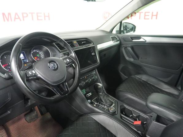 Volkswagen Tiguan II с пробегом 2018 года, цена 1 999 000 рублей, 225105 км, внедорожник, Автокод Объявления
