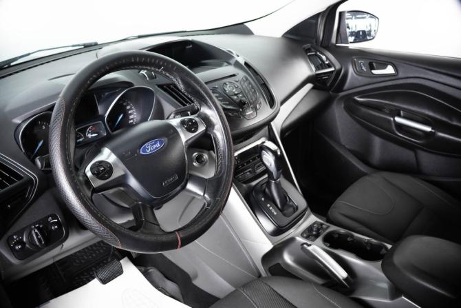 Ford Kuga II с пробегом 2014 года, цена 929 000 рублей, 247189 км, внедорожник, Автокод Объявления