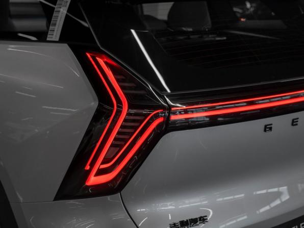 Geely Atlas II с пробегом 2026 года, цена 3 350 000 рублей, 50 км, внедорожник, Автокод Объявления