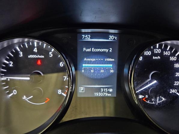 Nissan Qashqai II с пробегом 2016 года, цена 1 396 000 рублей, 193078 км, внедорожник, Автокод Объявления