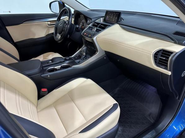 Lexus NX I с пробегом 2016 года, цена 3 040 000 рублей, 56848 км, внедорожник, Автокод Объявления