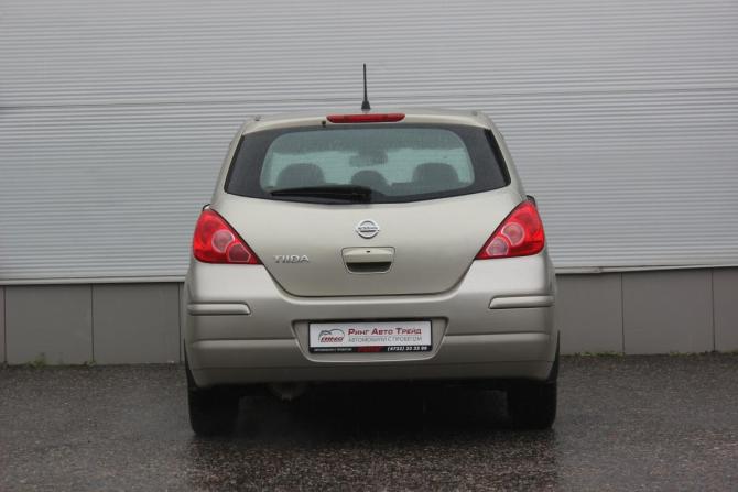 Nissan Tiida I с пробегом 2010 года, цена 617 000 рублей, 280317 км, хэтчбек, Автокод Объявления