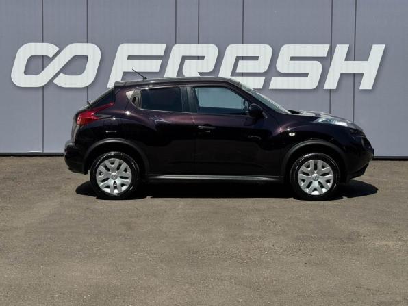 Nissan Juke I с пробегом 2012 года, цена 949 000 рублей, 171553 км, внедорожник, Автокод Объявления