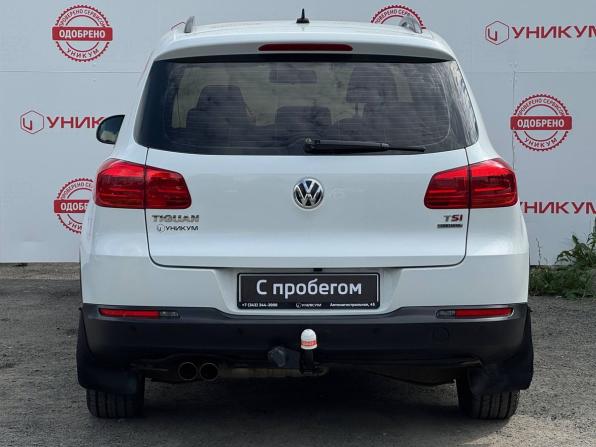 Volkswagen Tiguan I Рестайлинг с пробегом 2015 года, цена 1 319 000 рублей, 157784 км, внедорожник, Автокод Объявления