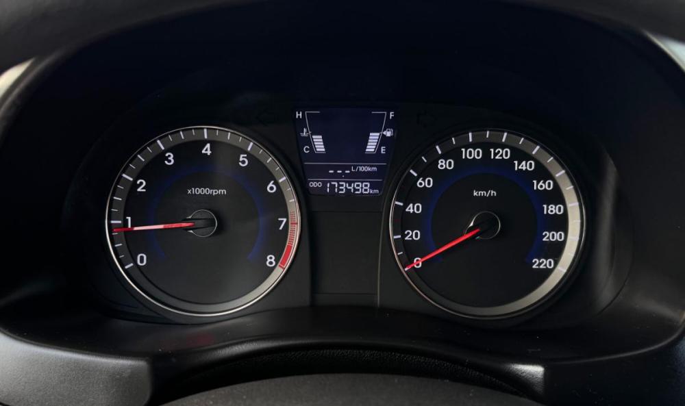 Hyundai Solaris I Азнакаево  - изображение 16