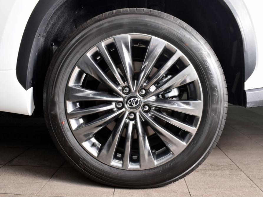Toyota Highlander IV (XU70) Кемерово  - изображение 13
