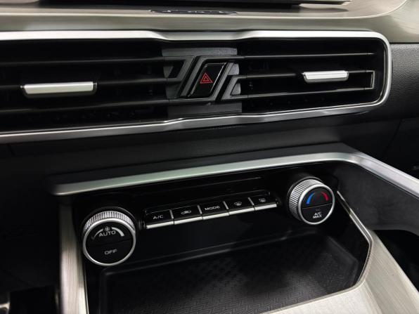 Geely Coolray I с пробегом 2023 года, цена 1 990 000 рублей, 35375 км, внедорожник, Автокод Объявления