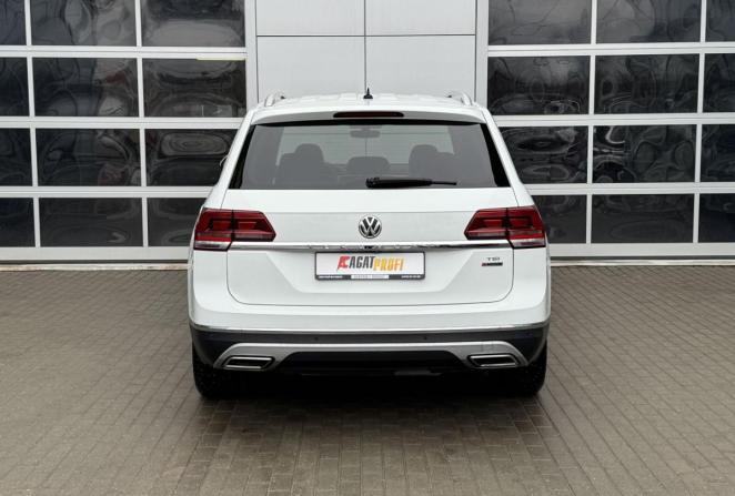 Volkswagen Teramont I с пробегом 2018 года, цена 3 200 000 рублей, 136613 км, внедорожник, Автокод Объявления