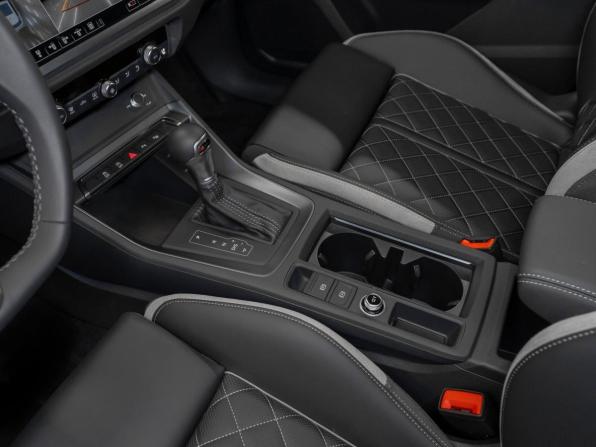 Audi Q3 II (F3) с пробегом 2026 года, цена 3 990 000 рублей, 50 км, внедорожник, Автокод Объявления