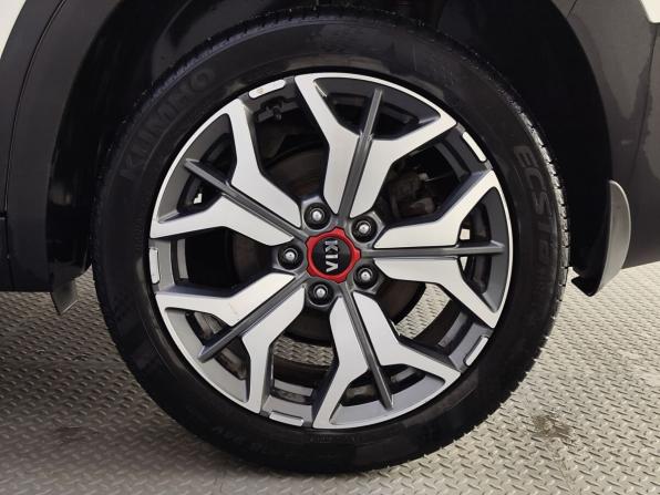 Kia Seltos I с пробегом 2020 года, цена 2 320 000 рублей, 51198 км, внедорожник, Автокод Объявления