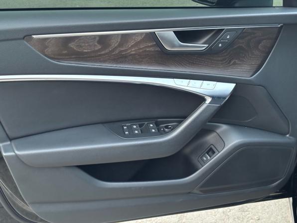 Audi A6 V (C8) с пробегом 2019 года, цена 3 370 000 рублей, 132774 км, седан, Автокод Объявления