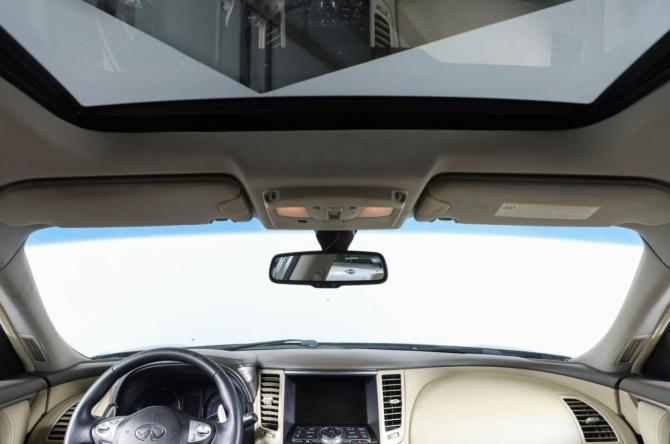 Infiniti FX II (S51) Рестайлинг с пробегом 2013 года, цена 1 949 000 рублей, 210000 км, внедорожник, Автокод Объявления