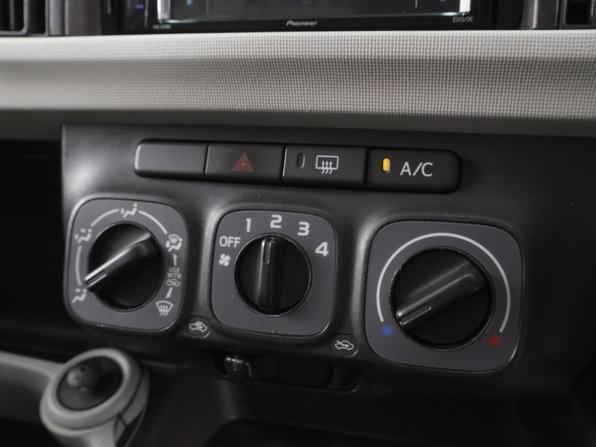 Daihatsu Boon II с пробегом 2013 года, цена 590 000 рублей, 204854 км, хэтчбек, Автокод Объявления