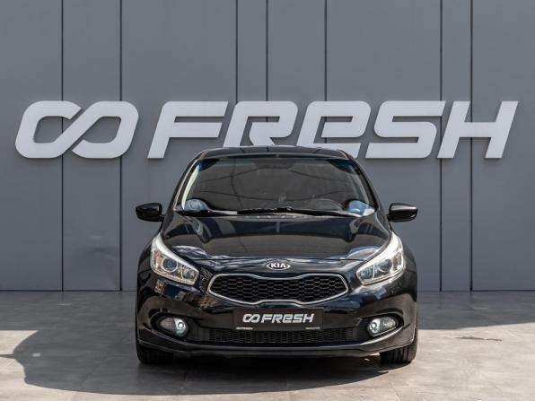 Kia Ceed II с пробегом 2013 года, цена 1 040 000 рублей, 204714 км, хэтчбек, Автокод Объявления